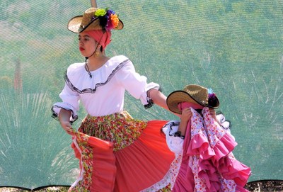 Chihuahuan Desert Fiesta dancers