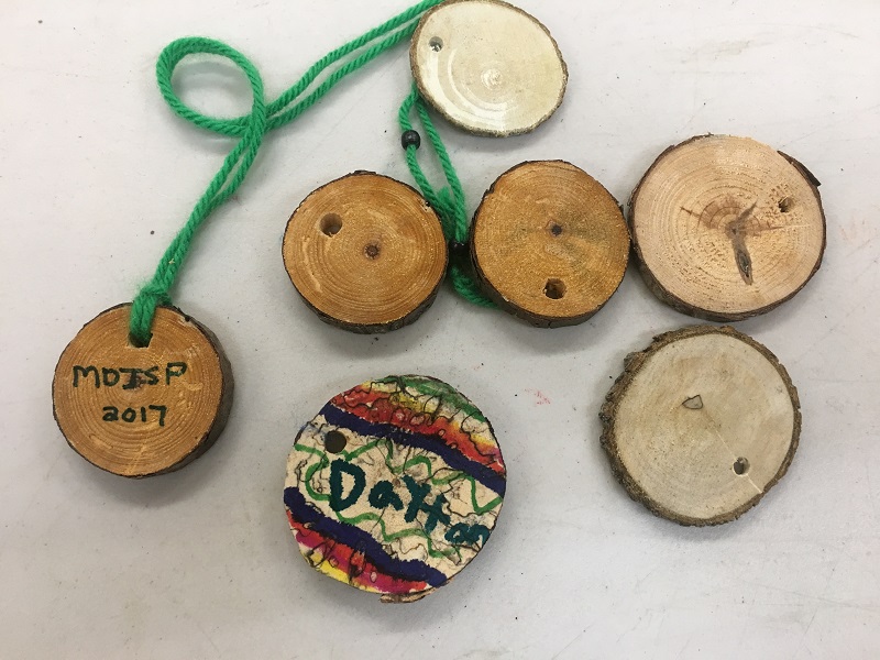 Tree ring necklaces