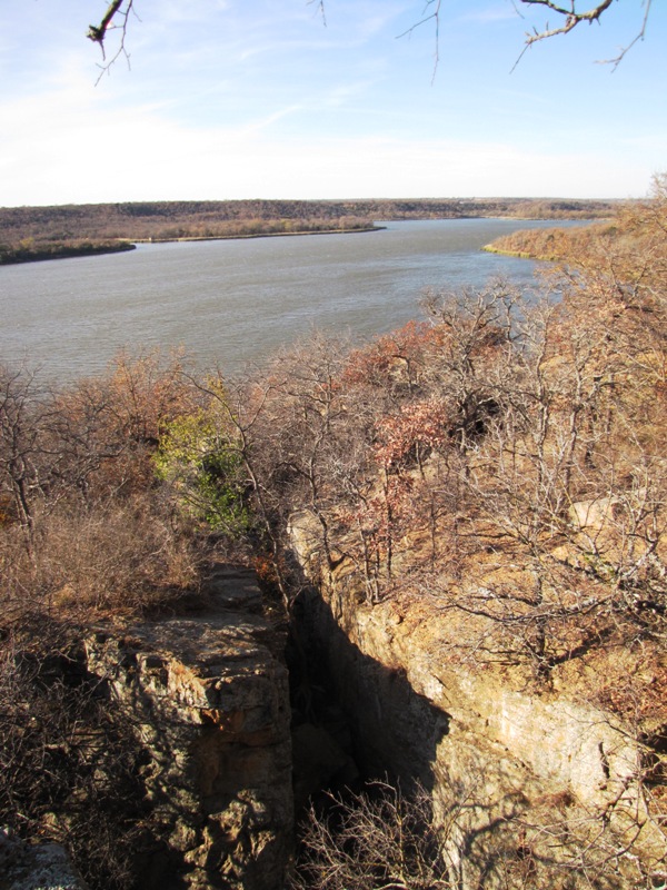 Lake Mineral Wells and Hollow