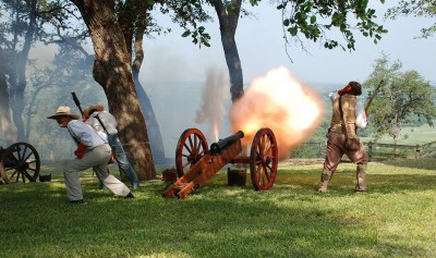 Texas Heroes Day Cannon