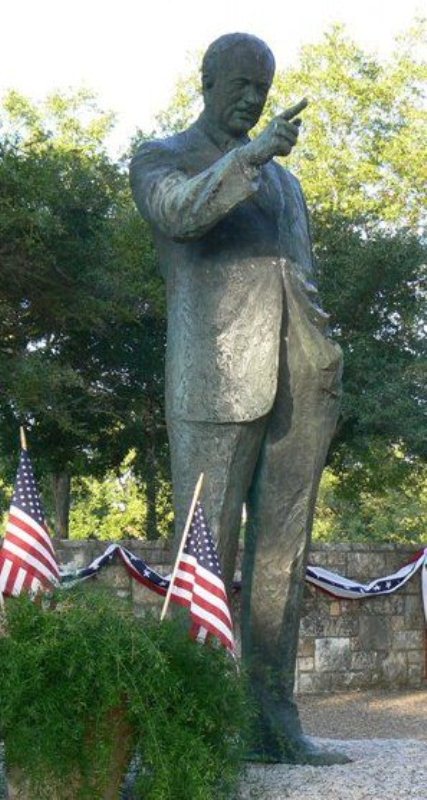 Statue of Lyndon B. Johnson