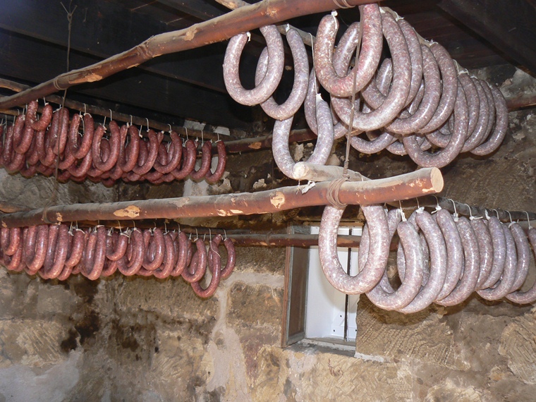 SAUSAGE MAKING AT THE FARM