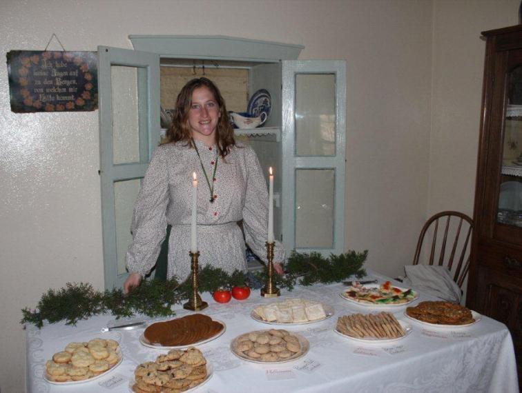 LBJ Tree Lighiting Cookies at the Sauer-Beckmann Farm