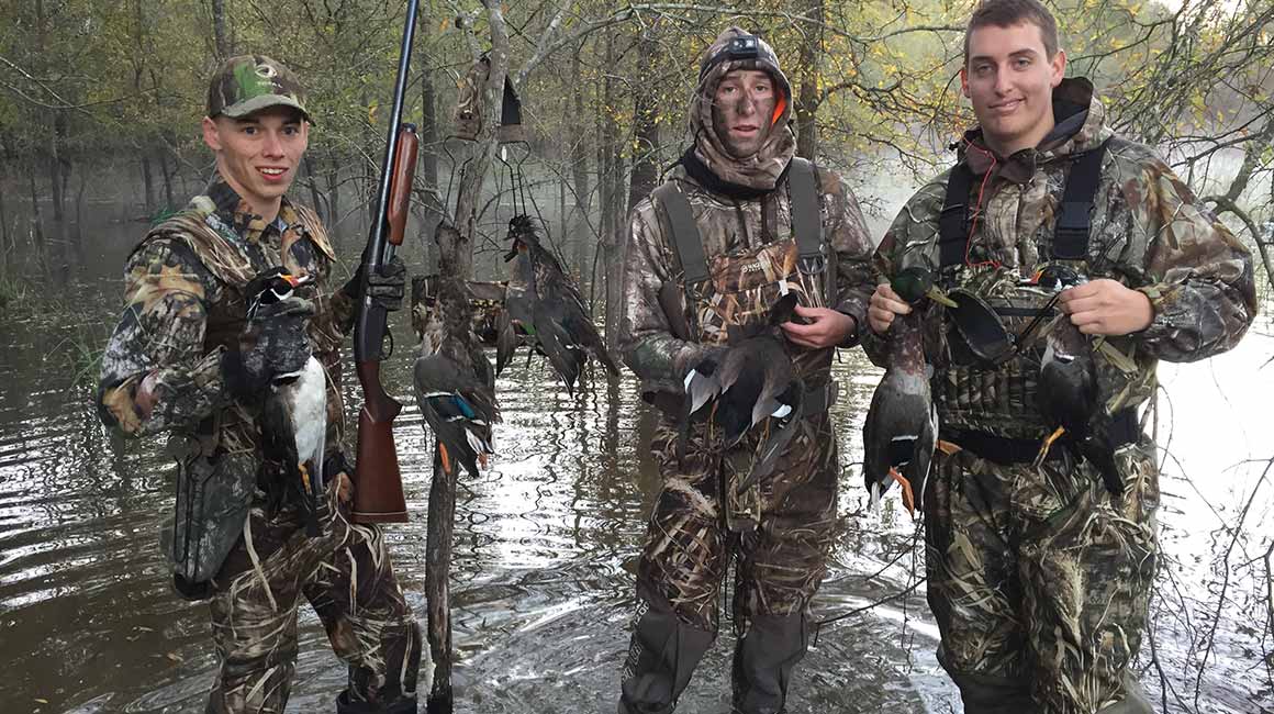 Duck hunter boys