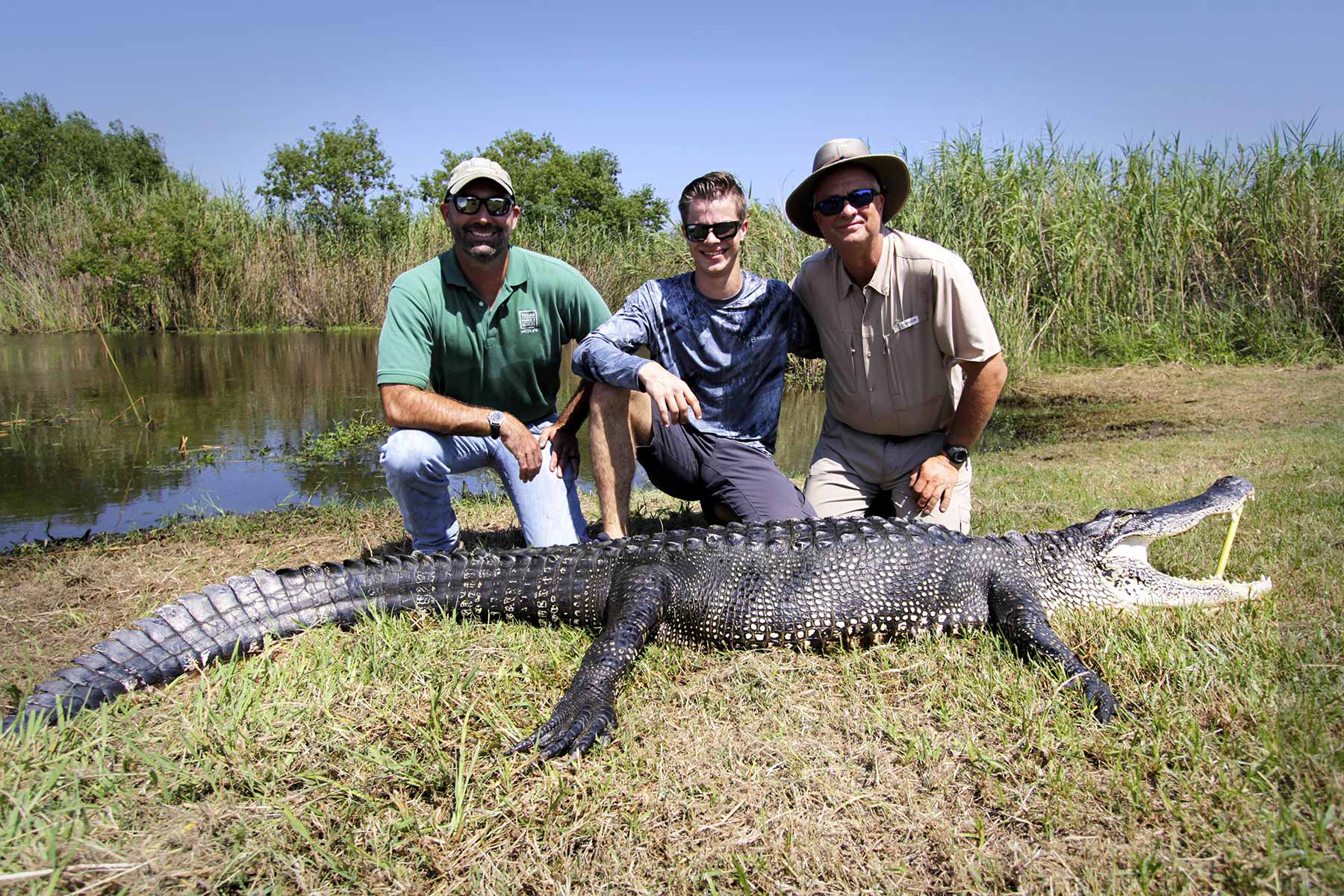 Alligator Hunting - Texas Hunt Lodge