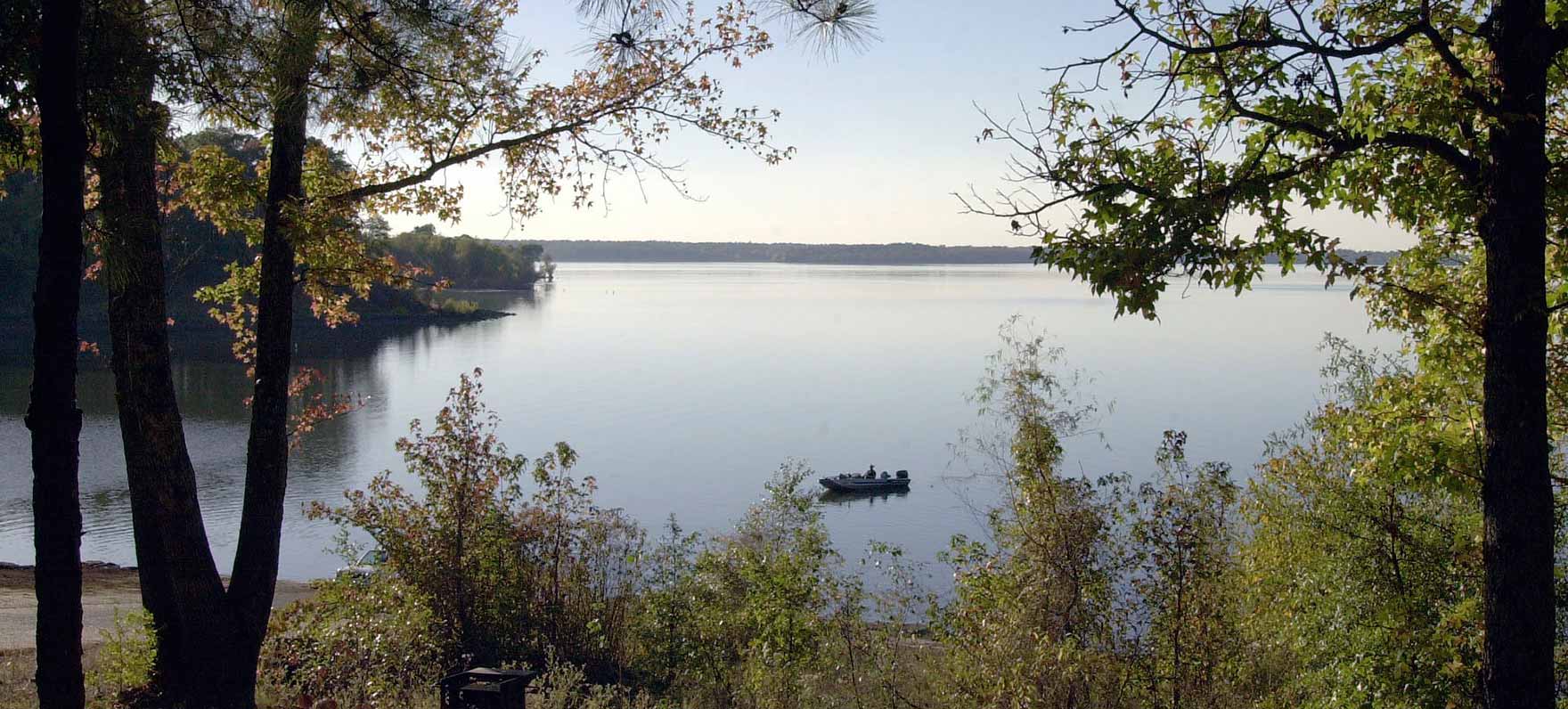 Boating at Atlanta State Park