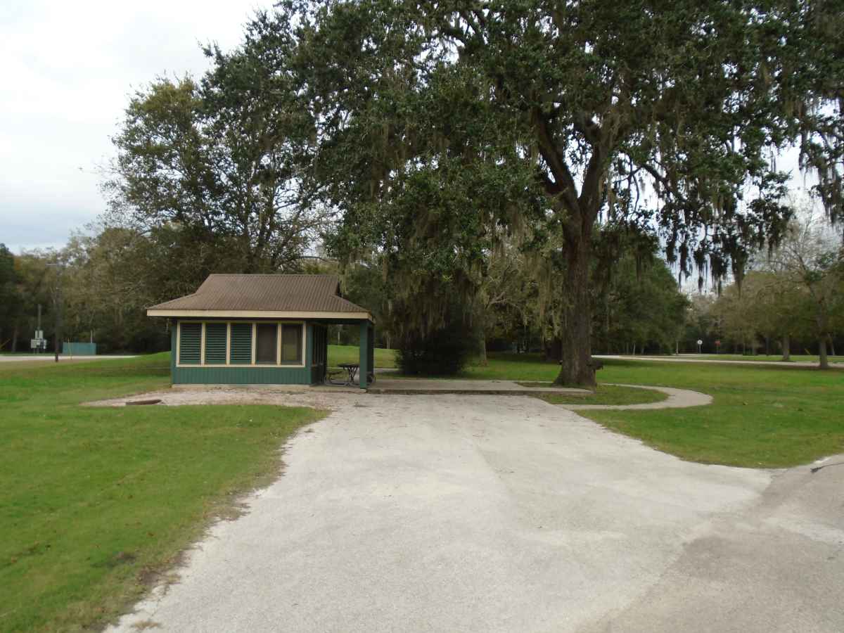 Screened Shelter #13.