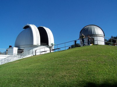 Photo of George Observatory in daytime