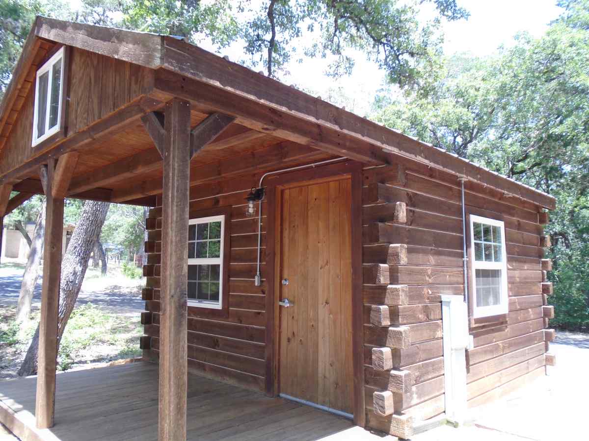 Outside Premium Screened Shelter 4. 