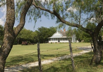 Cedar_Hill_SP_U8E9376-opti.jpg