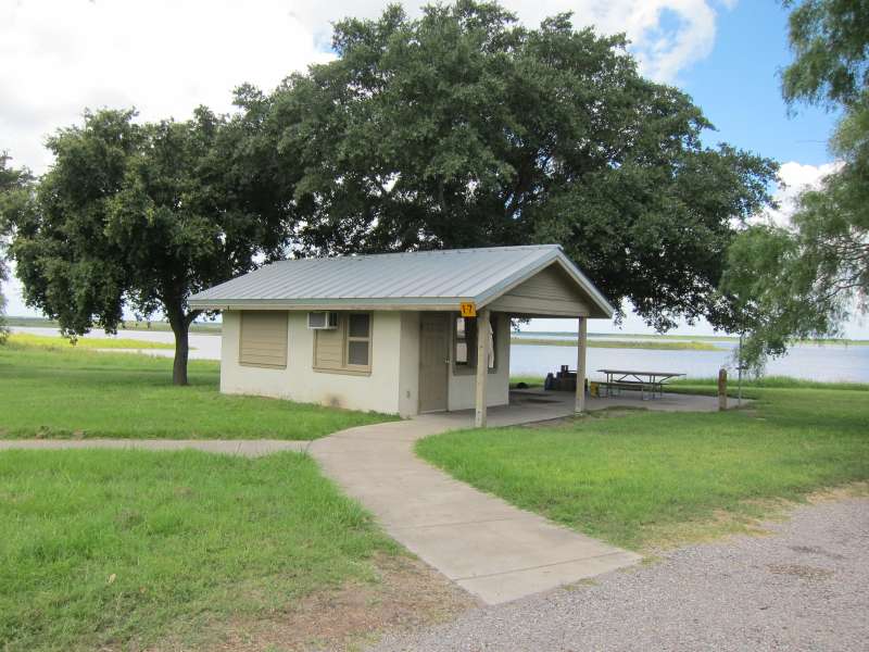 Choke Canyon State Park Cabins Texas Parks Wildlife Department