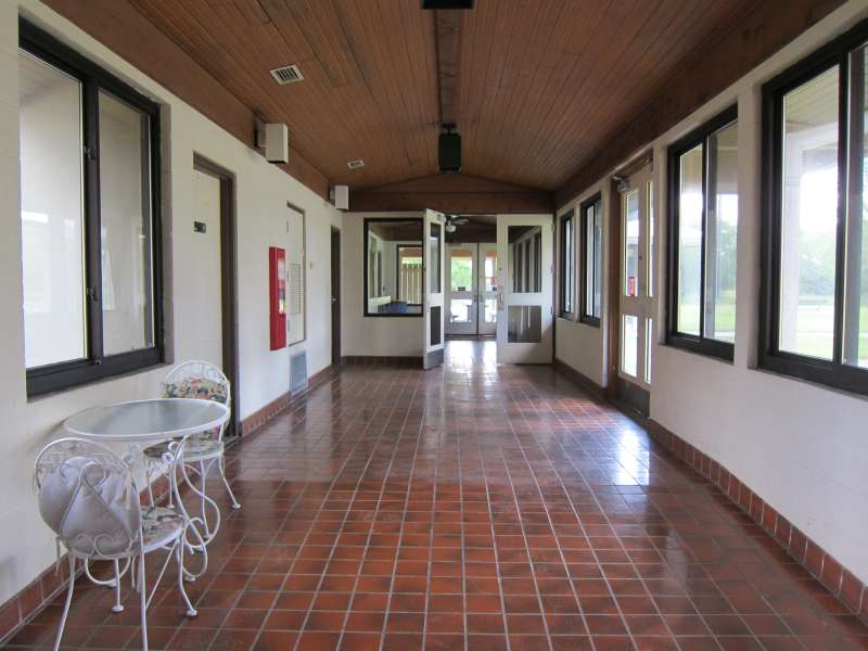This hallway connects the Gymnasium and the Dining Hall. 