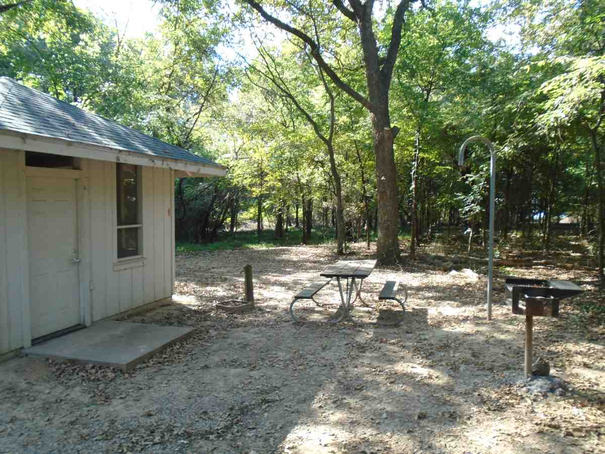 Screened Shelter 3