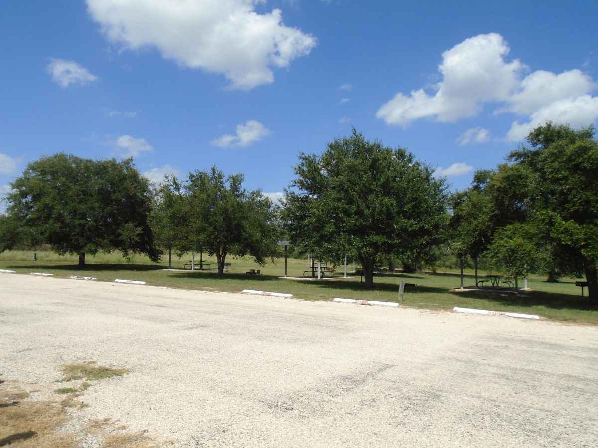 Looking at some of the Walk-in Campsites with no electricity in the Jacales Camping Area. This is not the parking area; you must walk-in 30-100 yards from the parking area. 