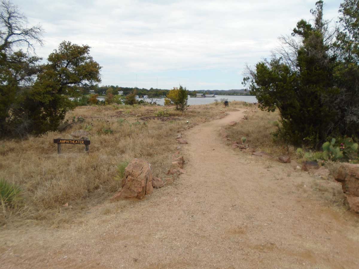 The trail to the Amphitheater.  