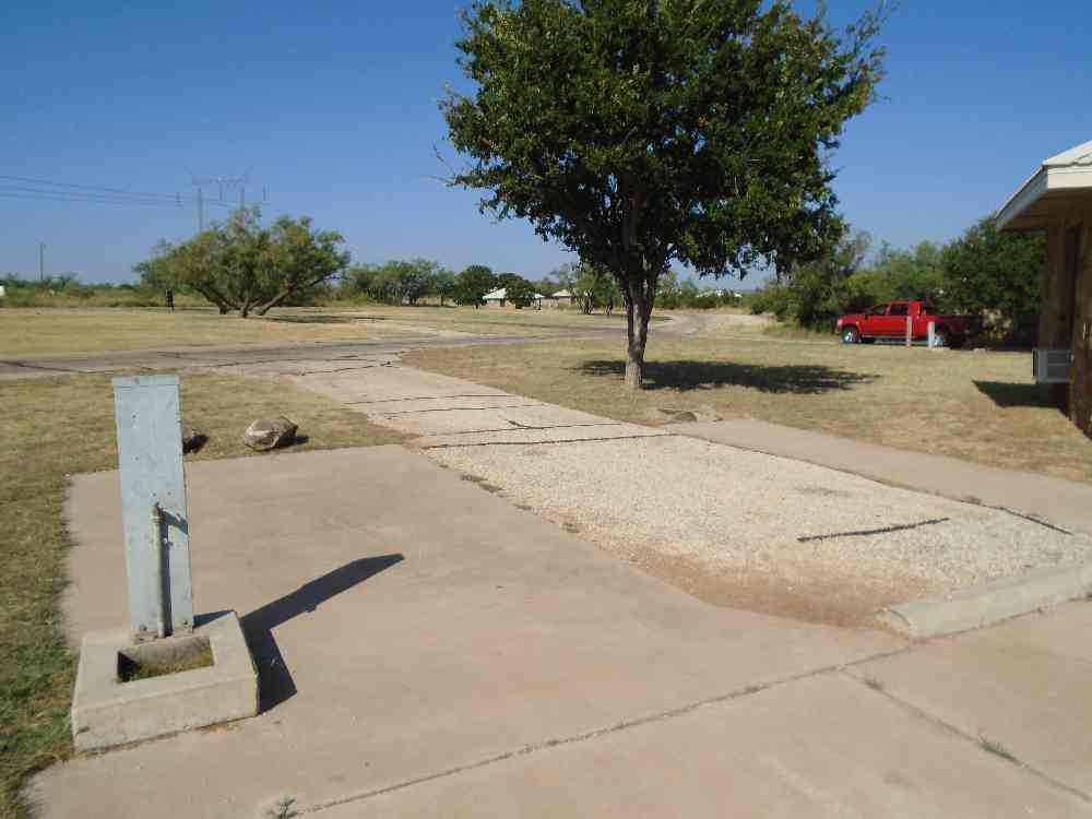 Lake Colorado City State Park Limited Use Cabins — Texas Parks & Wildlife Department