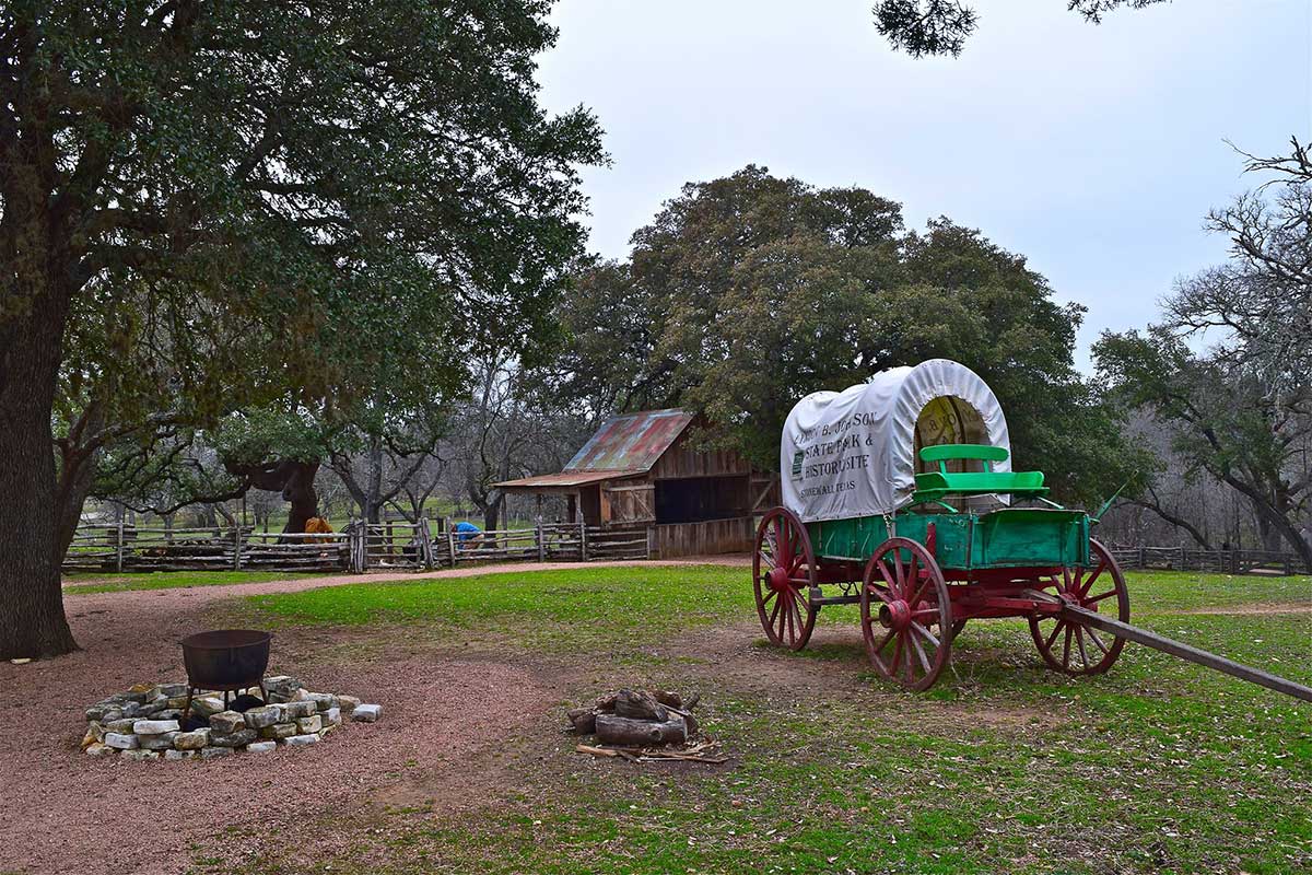 On the grounds of the Sauer-Beckmann Farmstead (covered wagon) 