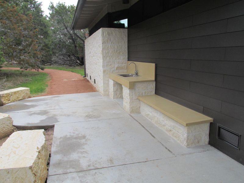 Dish washing station at camping loop bathroom.