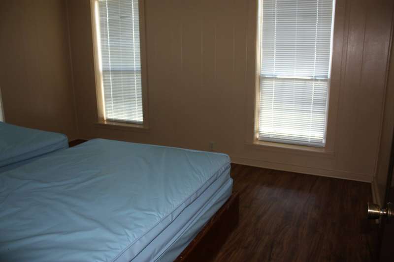The other Longhorn Lodge bedroom. 