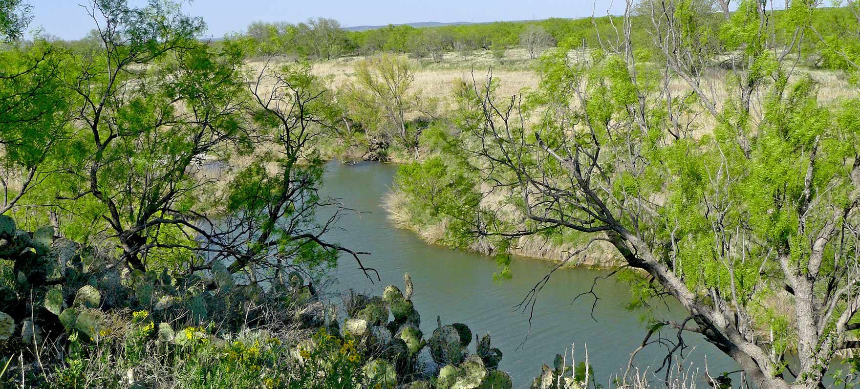 cliff overlook at San Angelo SP